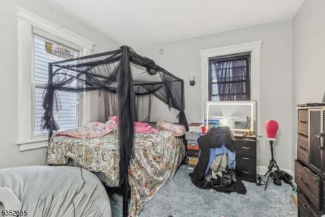 277 S Clinton Street East Orange NJ 07018