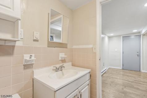 277 S Clinton Street East Orange NJ 07018