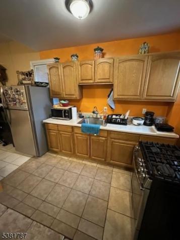 323 N 7th Street Newark NJ 07107