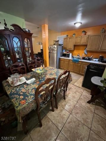 323 N 7th Street Newark NJ 07107