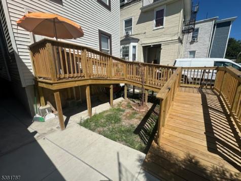 323 N 7th Street Newark NJ 07107