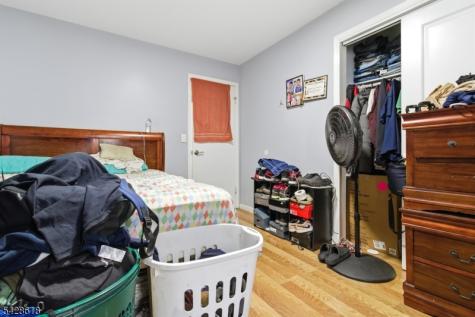 1129 E Henry Street Linden NJ 07036