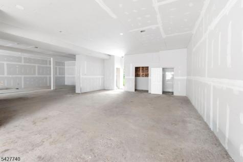 173 3RD Street Elizabeth NJ 07206