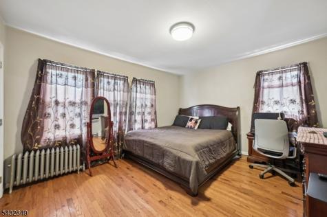 147 Brookside Avenue Irvington NJ 07111