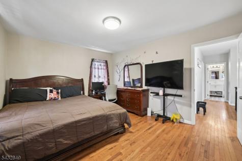 147 Brookside Avenue Irvington NJ 07111