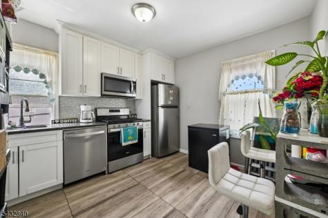 147 Brookside Avenue Irvington NJ 07111