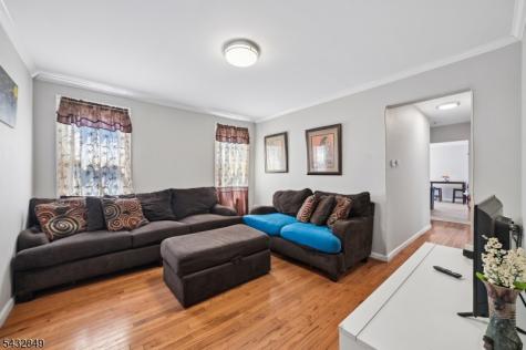 147 Brookside Avenue Irvington NJ 07111