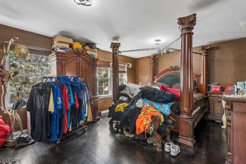 878 Livingston Street Elizabeth NJ 07201