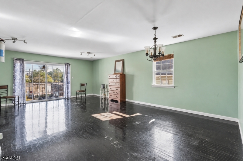 878 Livingston Street Elizabeth NJ 07201