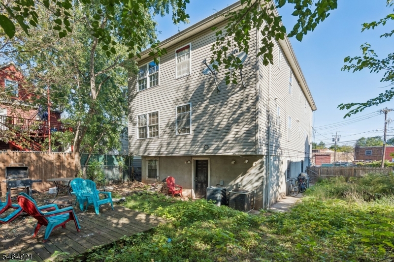 878 Livingston Street Elizabeth NJ 07201