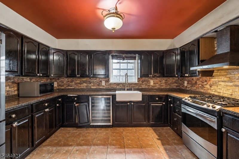 878 Livingston Street Elizabeth NJ 07201