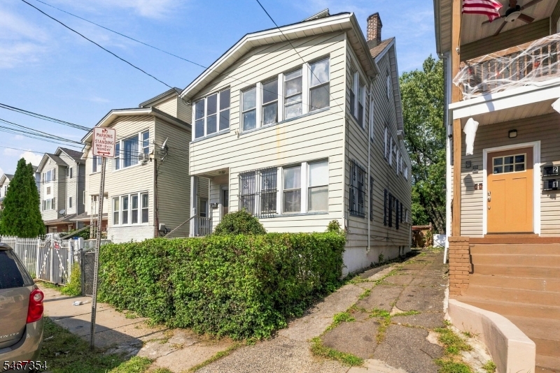 61 Rose Terrace Newark NJ 07108
