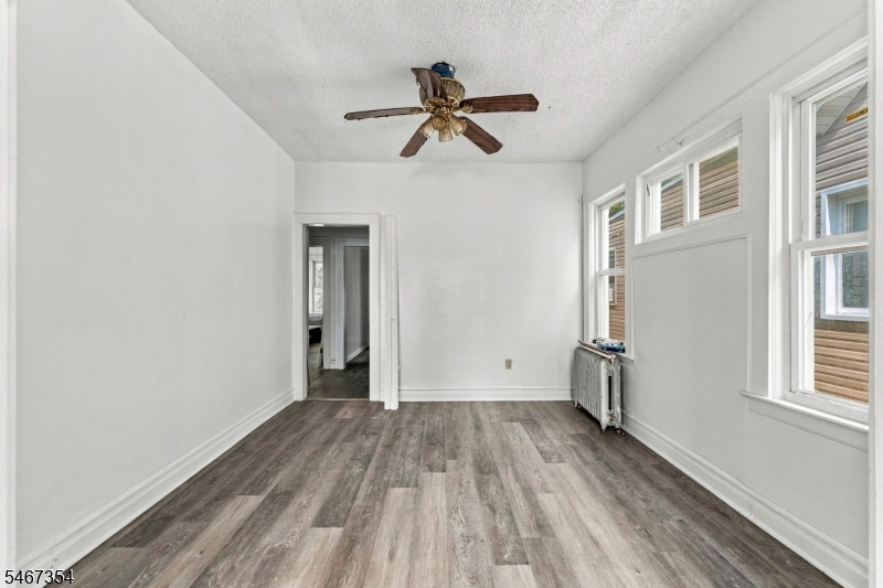 61 Rose Terrace Newark NJ 07108