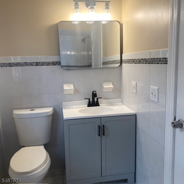 737 S 12th Street Newark NJ 07103