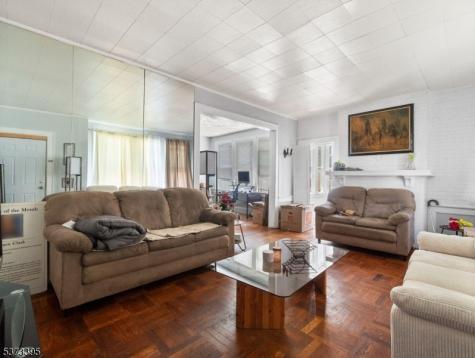 98 Ashland Avenue East Orange NJ 07017