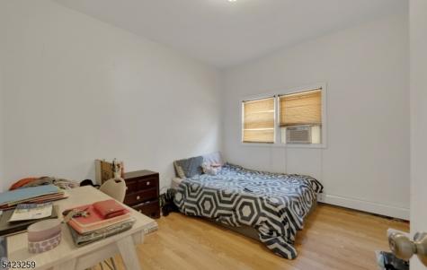 106 Broughton Avenue Bloomfield NJ 07003