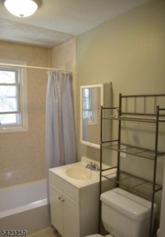 106 Broughton Avenue Bloomfield NJ 07003