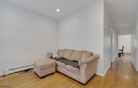 106 Broughton Avenue Bloomfield NJ 07003