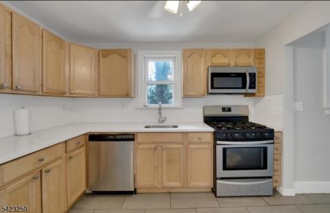 106 Broughton Avenue Bloomfield NJ 07003