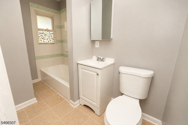 179 Vermont Avenue Newark NJ 07106