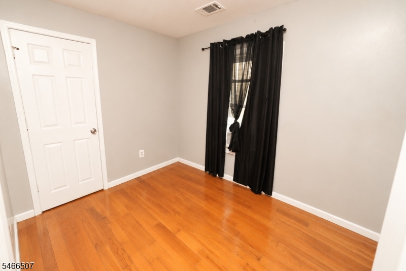 179 Vermont Avenue Newark NJ 07106