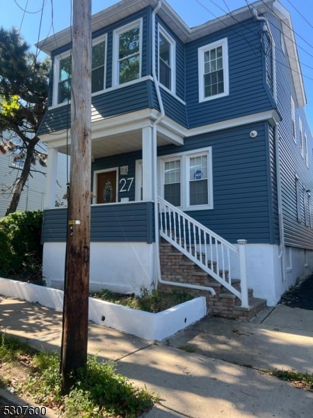27 Highland Terrace Irvington NJ 07111