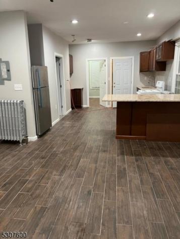 27 Highland Terrace Irvington NJ 07111