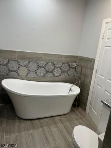 27 Highland Terrace Irvington NJ 07111