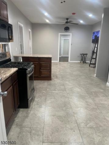 27 Highland Terrace Irvington NJ 07111