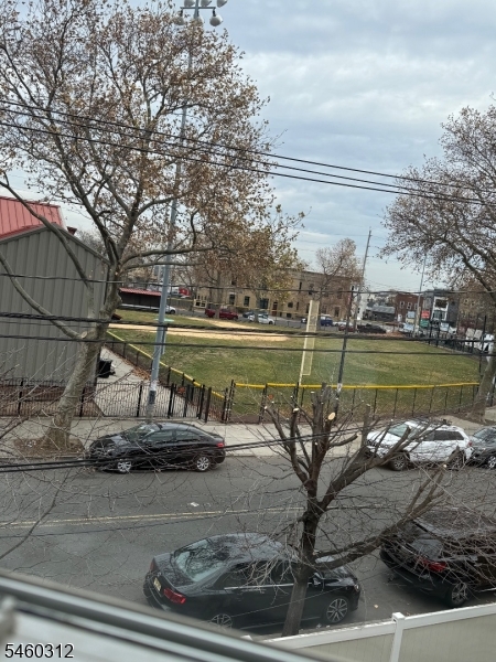 233 Malvern Street Newark NJ 07105