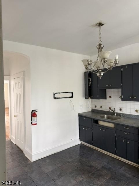 590 Walnut Street Elizabeth NJ 07201