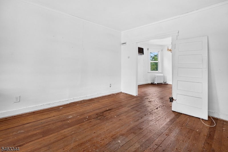 590 Walnut Street Elizabeth NJ 07201