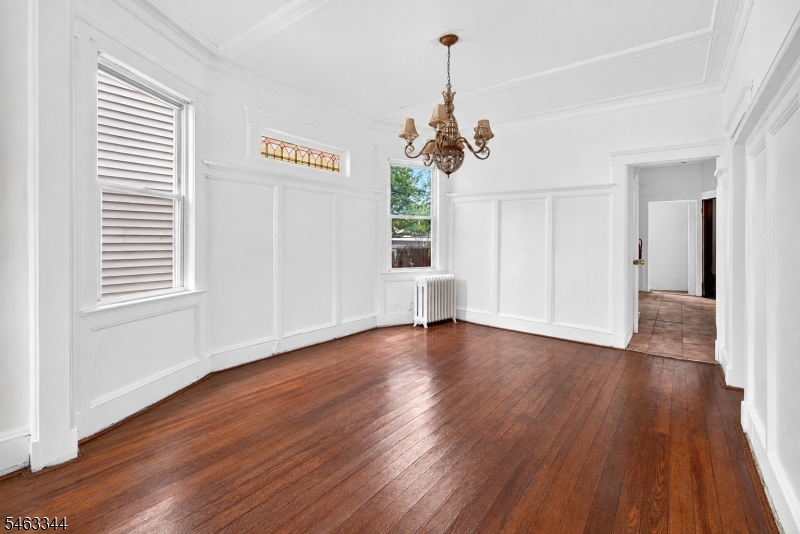 590 Walnut Street Elizabeth NJ 07201