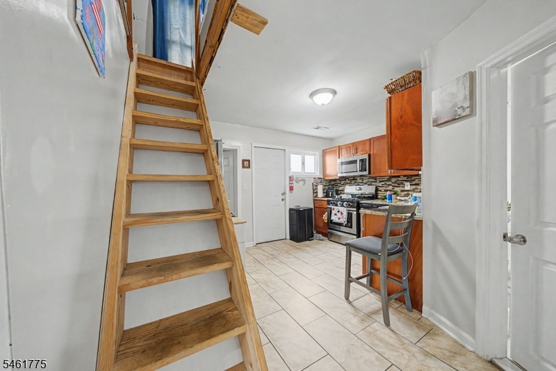 349 Lafayette Street Rahway NJ 07065
