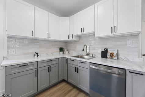 216 Silver Avenue Hillside NJ 07205
