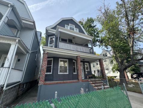 285 Amherst Street East Orange NJ 07018