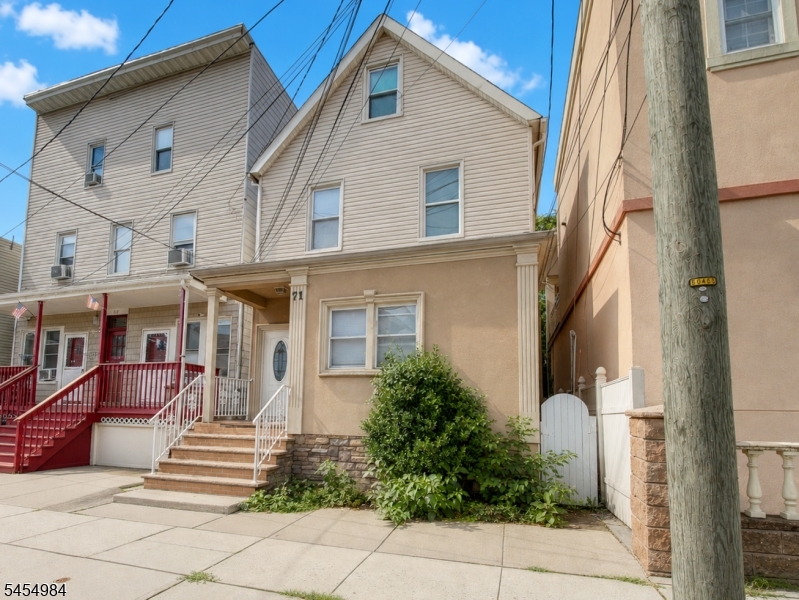 71 Honiss Street Belleville NJ 07109