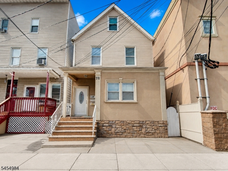 71 Honiss Street Belleville NJ 07109