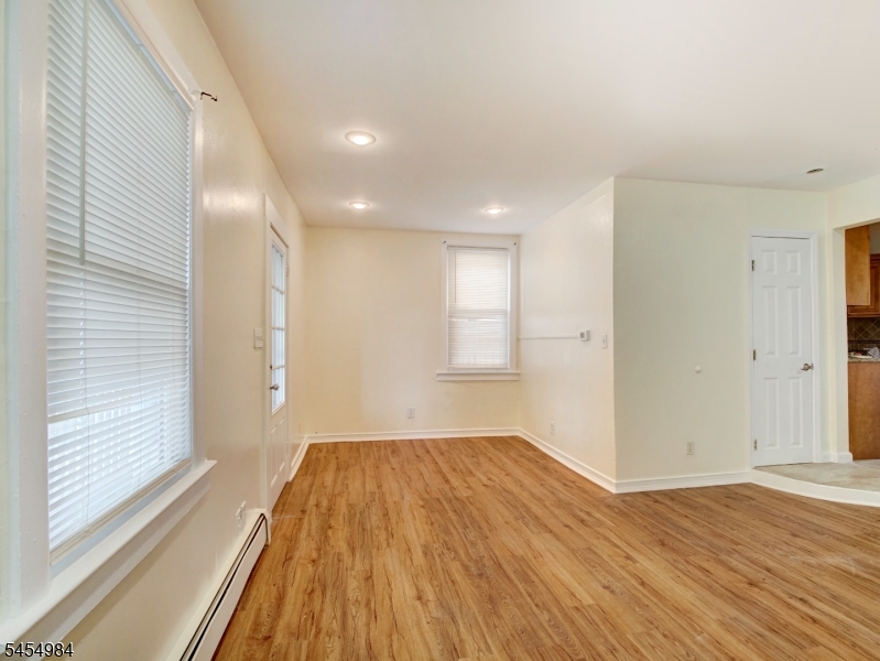 71 Honiss Street Belleville NJ 07109