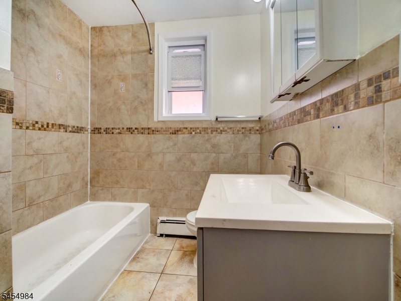 71 Honiss Street Belleville NJ 07109