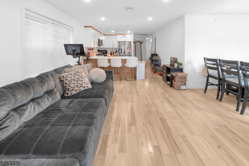 73 Stuyvesant Avenue Newark NJ 07106