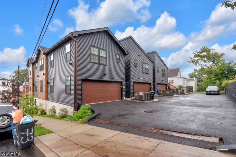 73 Stuyvesant Avenue Newark NJ 07106