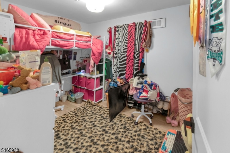 73 Stuyvesant Avenue Newark NJ 07106