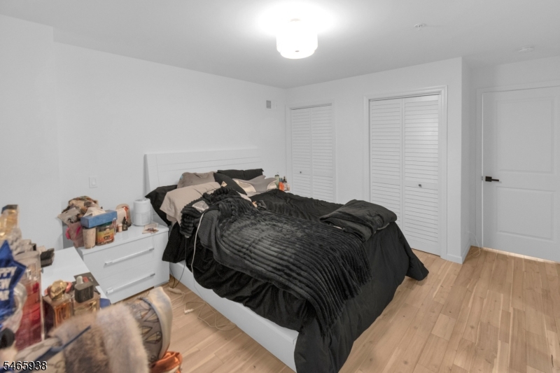 73 Stuyvesant Avenue Newark NJ 07106
