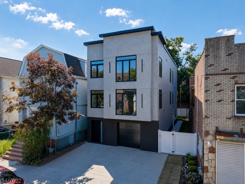 393 Myrtle Avenue Irvington NJ 07111