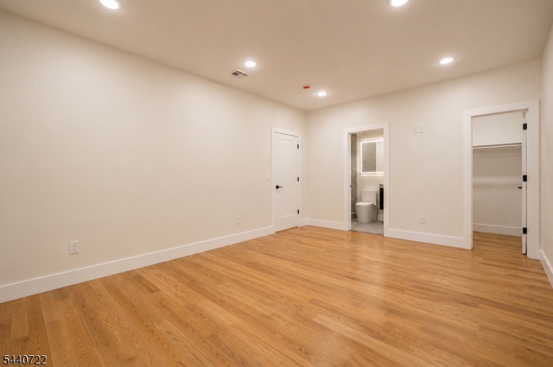 393 Myrtle Avenue Irvington NJ 07111
