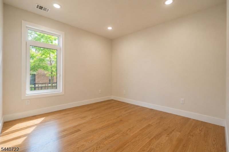 393 Myrtle Avenue Irvington NJ 07111