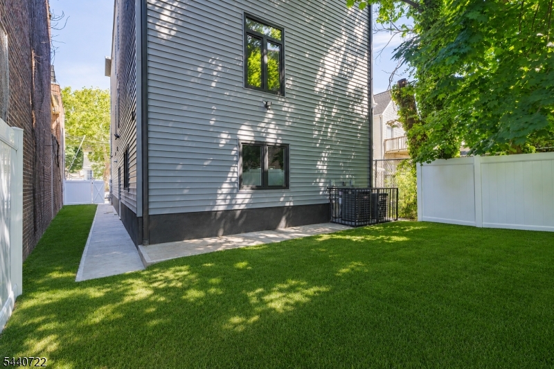 393 Myrtle Avenue Irvington NJ 07111