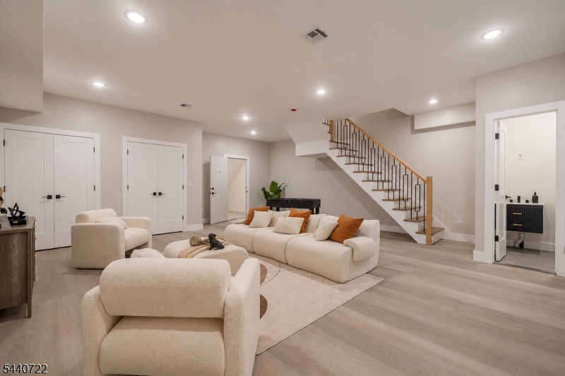 393 Myrtle Avenue Irvington NJ 07111
