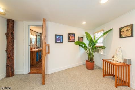 257 Mccosh Road Clifton NJ 07043
